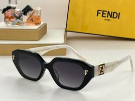 Picture of Fendi Sunglasses _SKUfw53702294fw